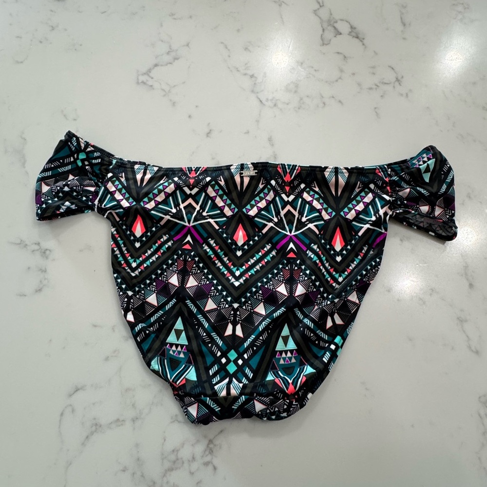 NWT PINK Victoria's Secret Tribal Print Bikini - Picture 3 of 3